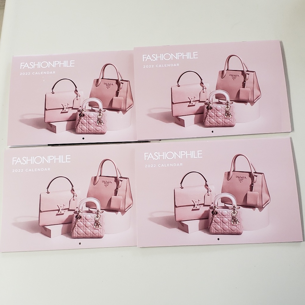 x5 2022 FASHIONPHILE Fashion Calendars - Bags Accessories